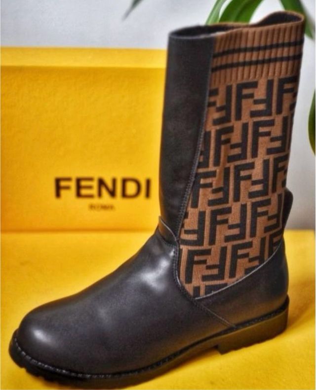 Botas Fendi Alta calidad Talla 30 31 32
