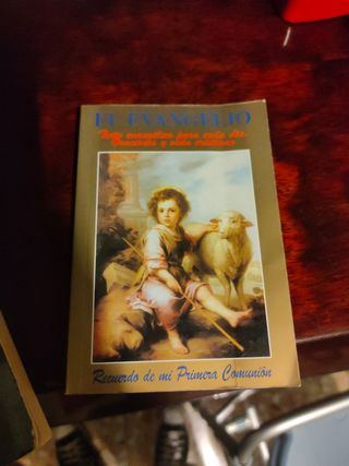 El Evangelio. Recuerdo de mi Primera Comunión