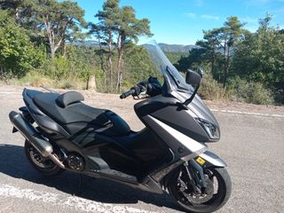 Yamaha Tmax