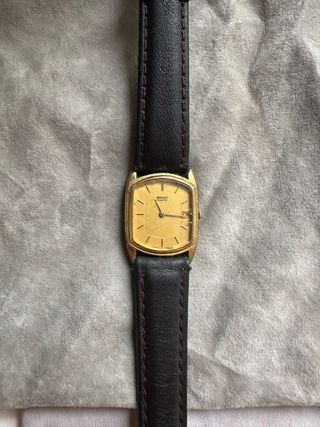 Reloj Seiko Vintage Dorado y Negro