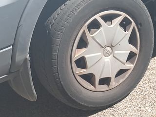 Tapacubos Ford Transit Custom (1 unidad)