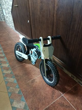 Correpasillos Kawasaki