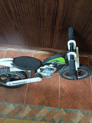 Correpasillos Kawasaki