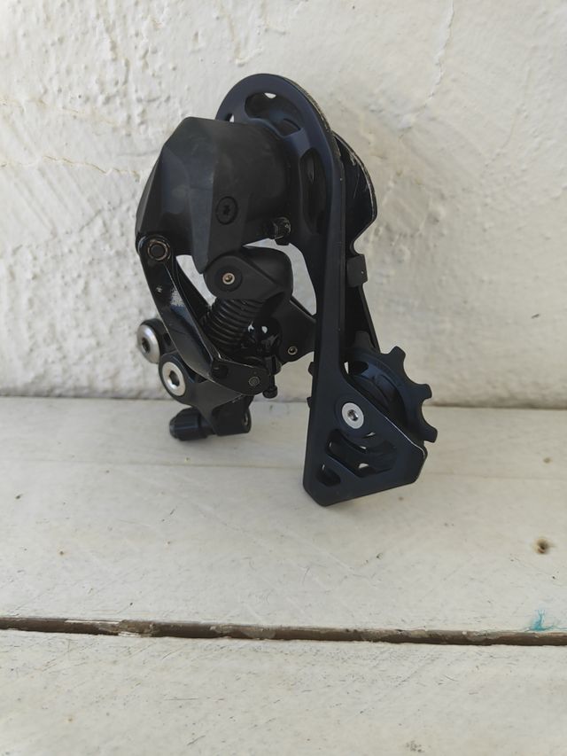 Cambio trasero Shimano 105