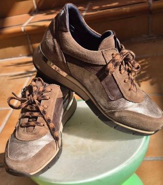 Zapatillas Dorking Talla 38 Marrón y Dorado