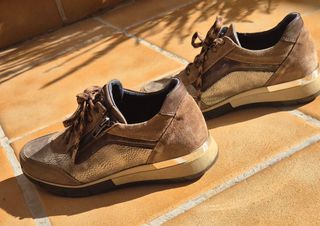 Zapatillas Dorking Talla 38 Marrón y Dorado