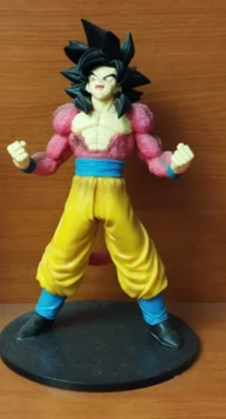 Figura Dragon Ball Z Goku SSJ4