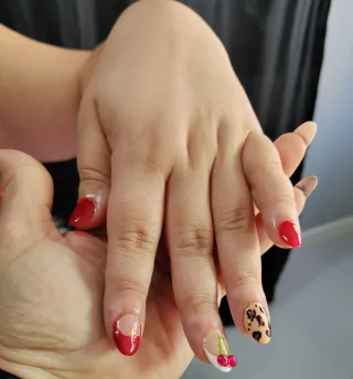 Manicura y pedicura 