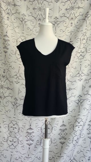 Conjunto Falda Desigual y Camisa Pull&Bear