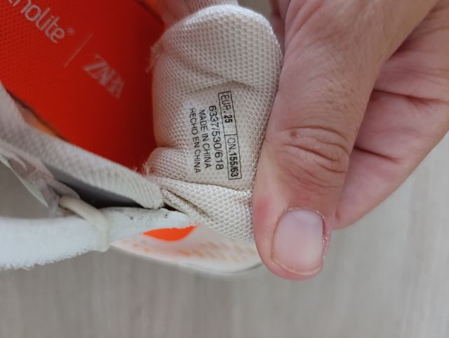 Zapatillas Zara niño T25