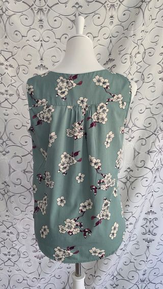 Preciosa camisa Sfera