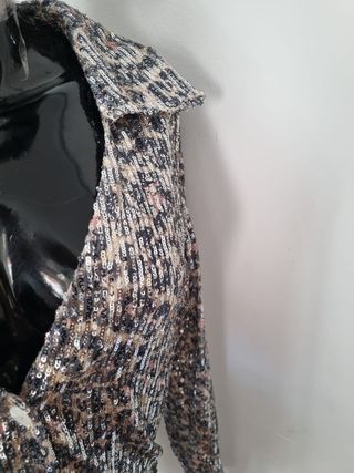 Camisa lentejuelas plateadas