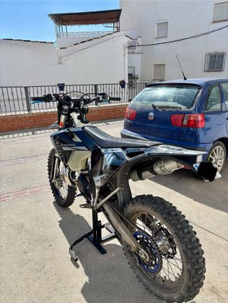 Husqvarna TE 300i