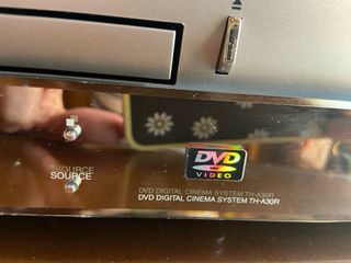 Home cinema JVC TH-A30R