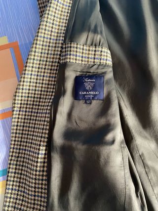 Americana Caballero marca Caramelo