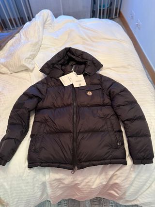 Chaqueta Moncler Montbeliard Negra