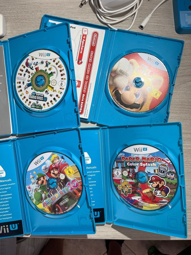 Lote 4 Juegos Mario Wii U con caja y los papeles