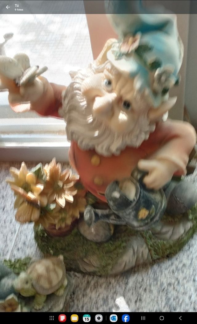 Figuras de jardín enanitos con frutas