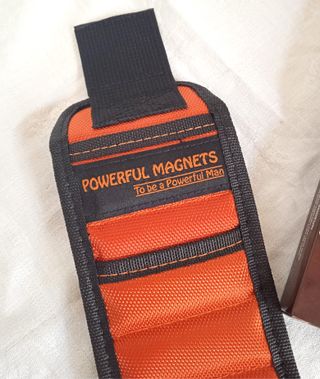 Braccialetto Magnetico Porta Attrezzi Soofun