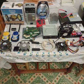 Componentes PC Varios: CoolBox, Intel, LG, Manhatt