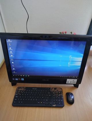 Ordenador sobremesa táctil Asus negro