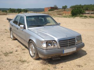 Despiece de Mercedes W124 