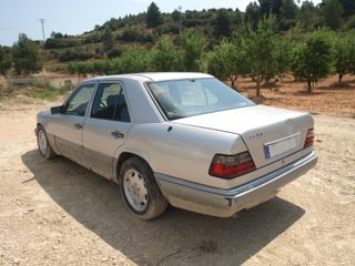 Despiece de Mercedes W124 