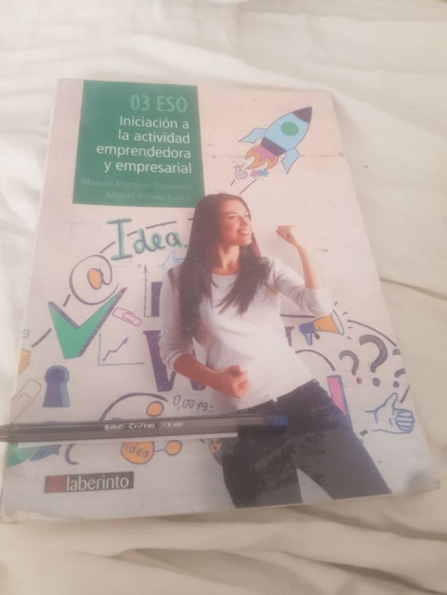 Iniciación a la actividad emprendedora y empres...