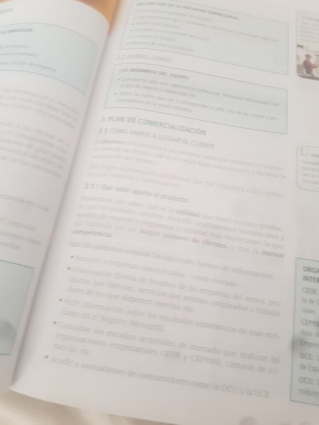 Iniciación a la actividad emprendedora y empres...