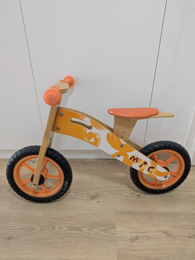 Bici sin pedales MIC madera naranja