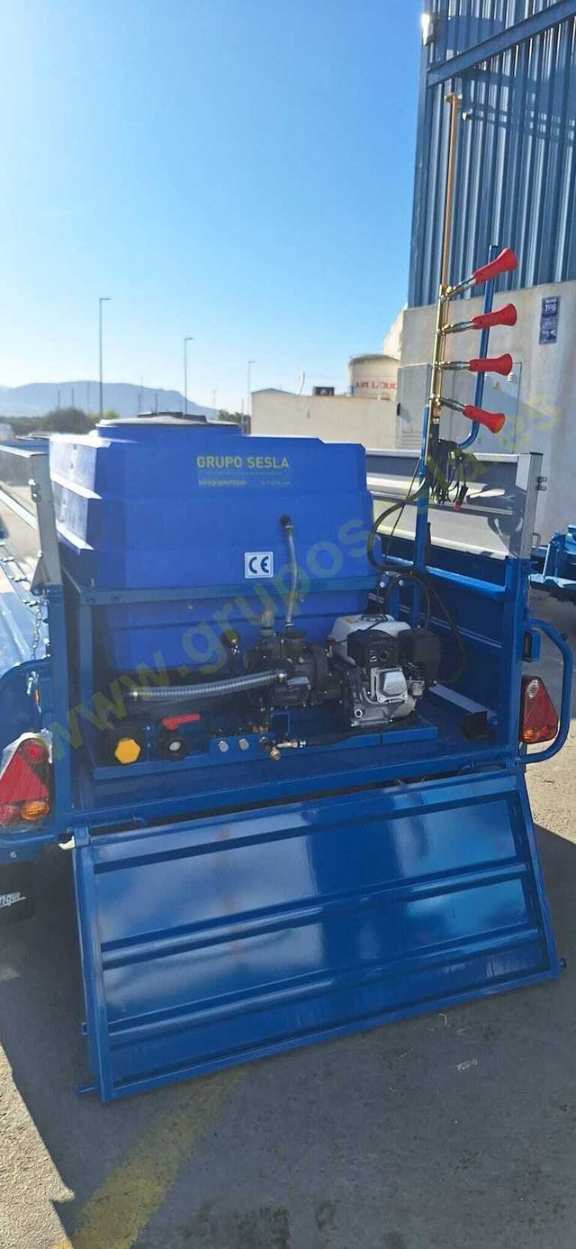 BANCADA DE 1000 LITROS CON REMOLQUE TANDEM TODO TE