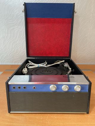 Giradischi per valvole GARRARD