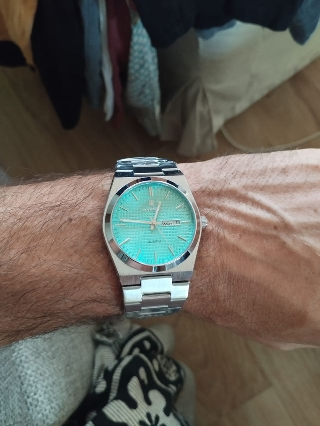 Reloj Quartz Plata y Turquesa