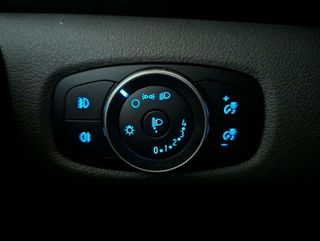Ford Transit Custom FURGON 300 2.0 ECOBLUE 105CV L1H2