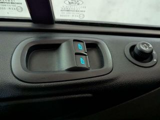 Ford Transit Custom FURGON 300 2.0 ECOBLUE 105CV L1H2