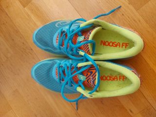Zapatillas Asics running azul y verde