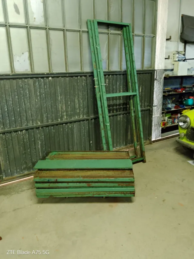 Estantería Industrial  60€, fácil de montar y des.