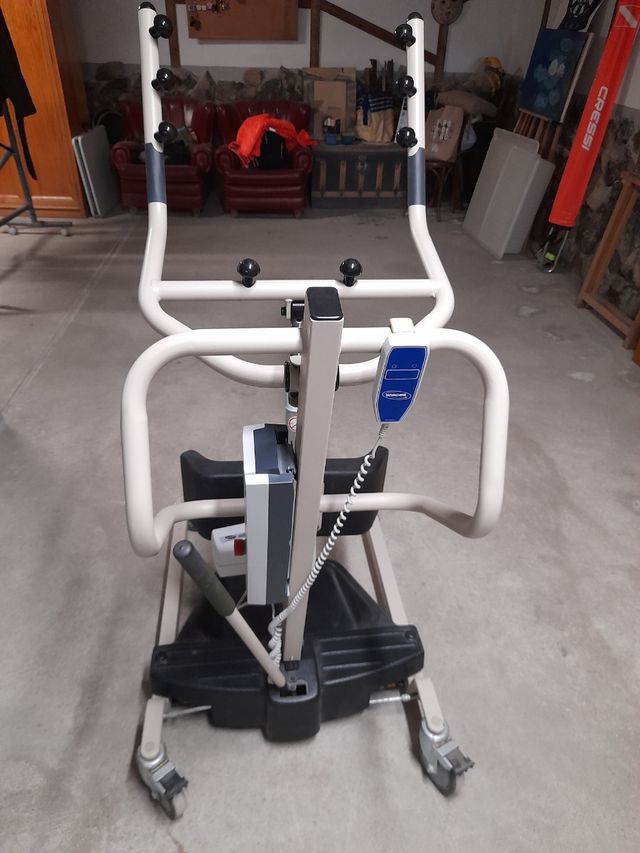 Grúa persona con poca movilidad