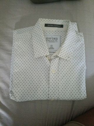 4 Camisas ,3 de Springfield y 1 HyM Chico Talla S