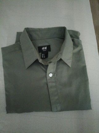 4 Camisas ,3 de Springfield y 1 HyM Chico Talla S