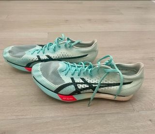 ASICS Metaspeed MD - Como Nuevas