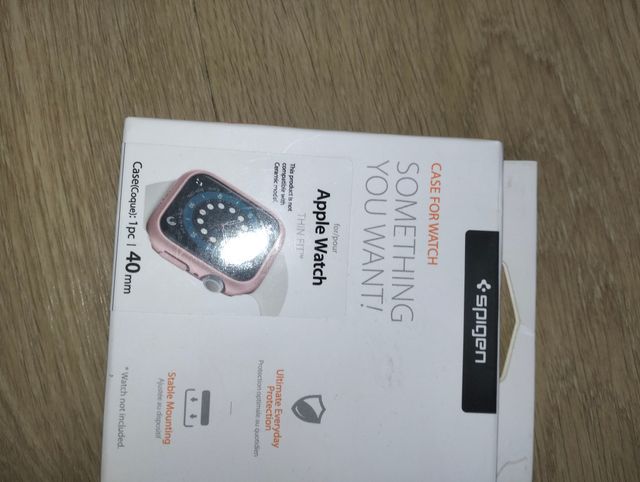 Funda Spigen para Apple Watch 40mm Rosa