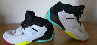 Zapatillas Jordan Talla 42 negociable 