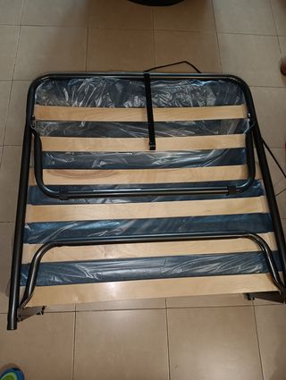 Cama Plegable Cómoda y Práctica
