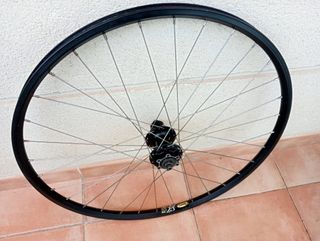 rueda 26 mavic trasera, buje QR9, Nucleo Shimano 