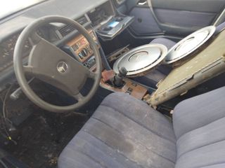 Despiece Mercedes 124 1986