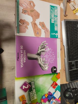 Vendo libros de segundo de Bachillerato
