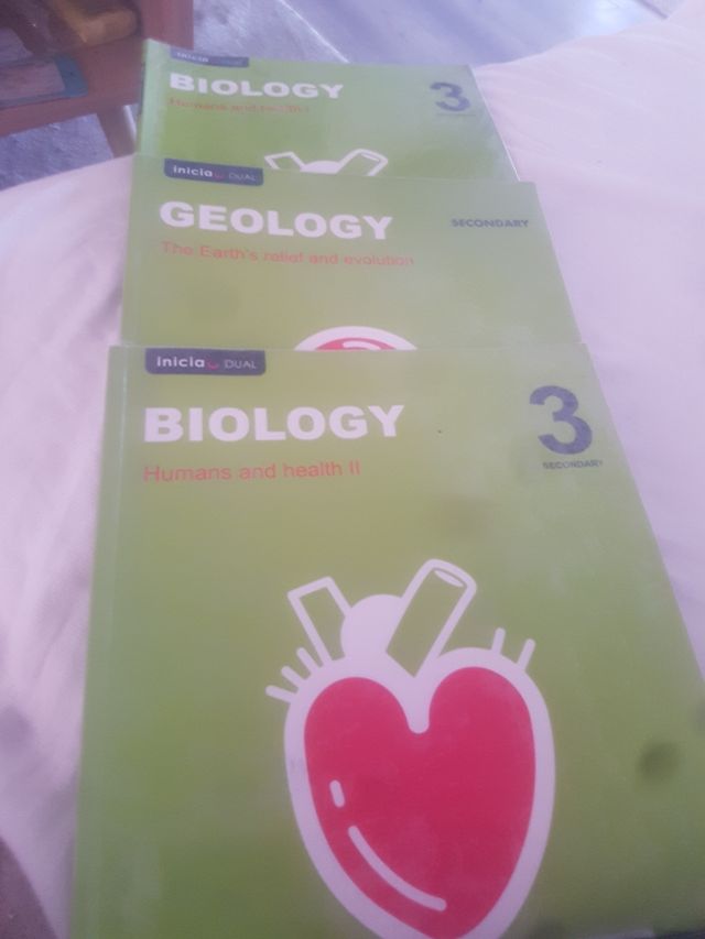 Biology & Geology 3º ESO inicia Dual Volume 1: ...