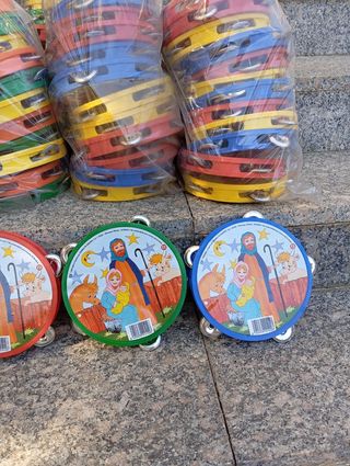 Lote 72 Panderetas Nuevas