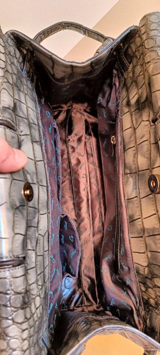 Bolso Axel gris efecto piel de cocodrilo